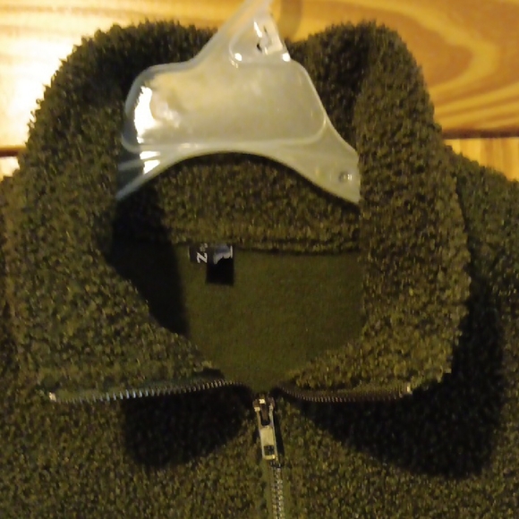 Zaful Olive Green Cropped Sweater/Sweatshirt - Picture 3 of 5